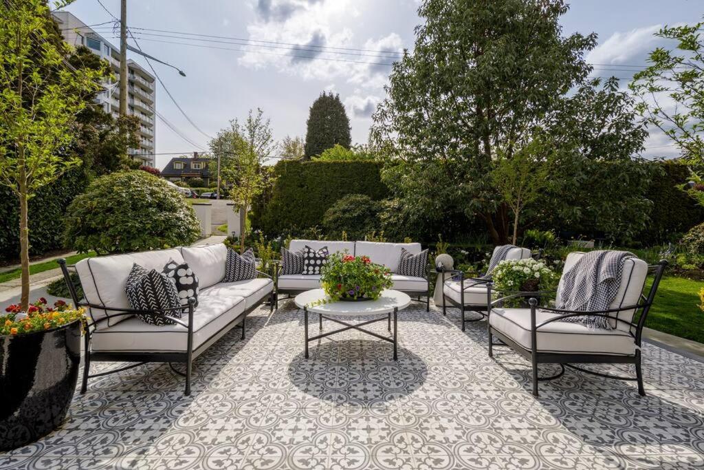 Gorgeous 4Brd House Conveniently Located In Nanaimo Villa Exterior photo